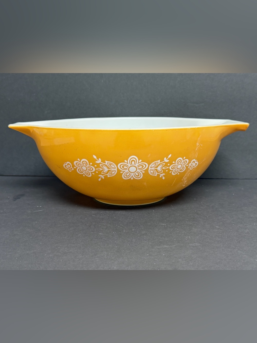 Vintage 70's Pyrex Large Mixing Bowl Butterfly Gold Cinderella 444 4 QT